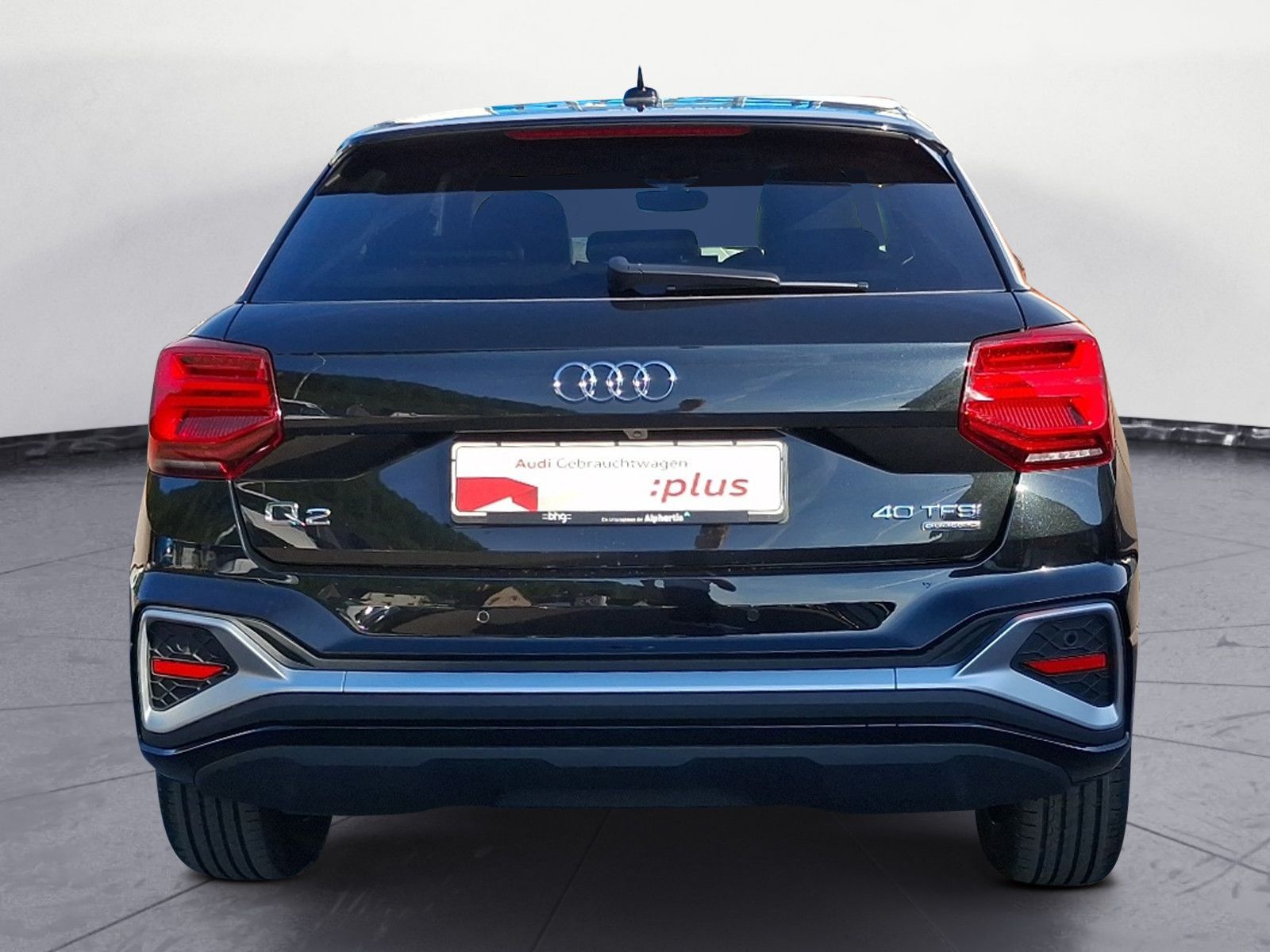 Audi Q2 S line 40 TFSI quattro *AHK* Pano* Sitzheizun