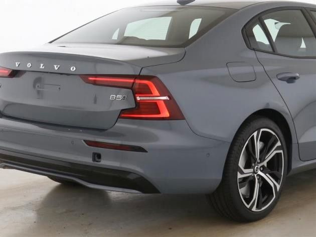 Volvo S60 B5 Ultimate Dark AWD*Headup*360°*
