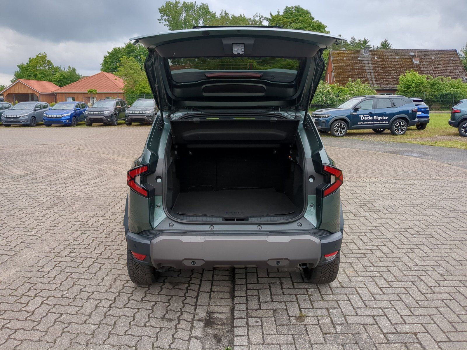 Dacia Duster TCe 130 4x4 Journey - Samsaru's Car Outlet