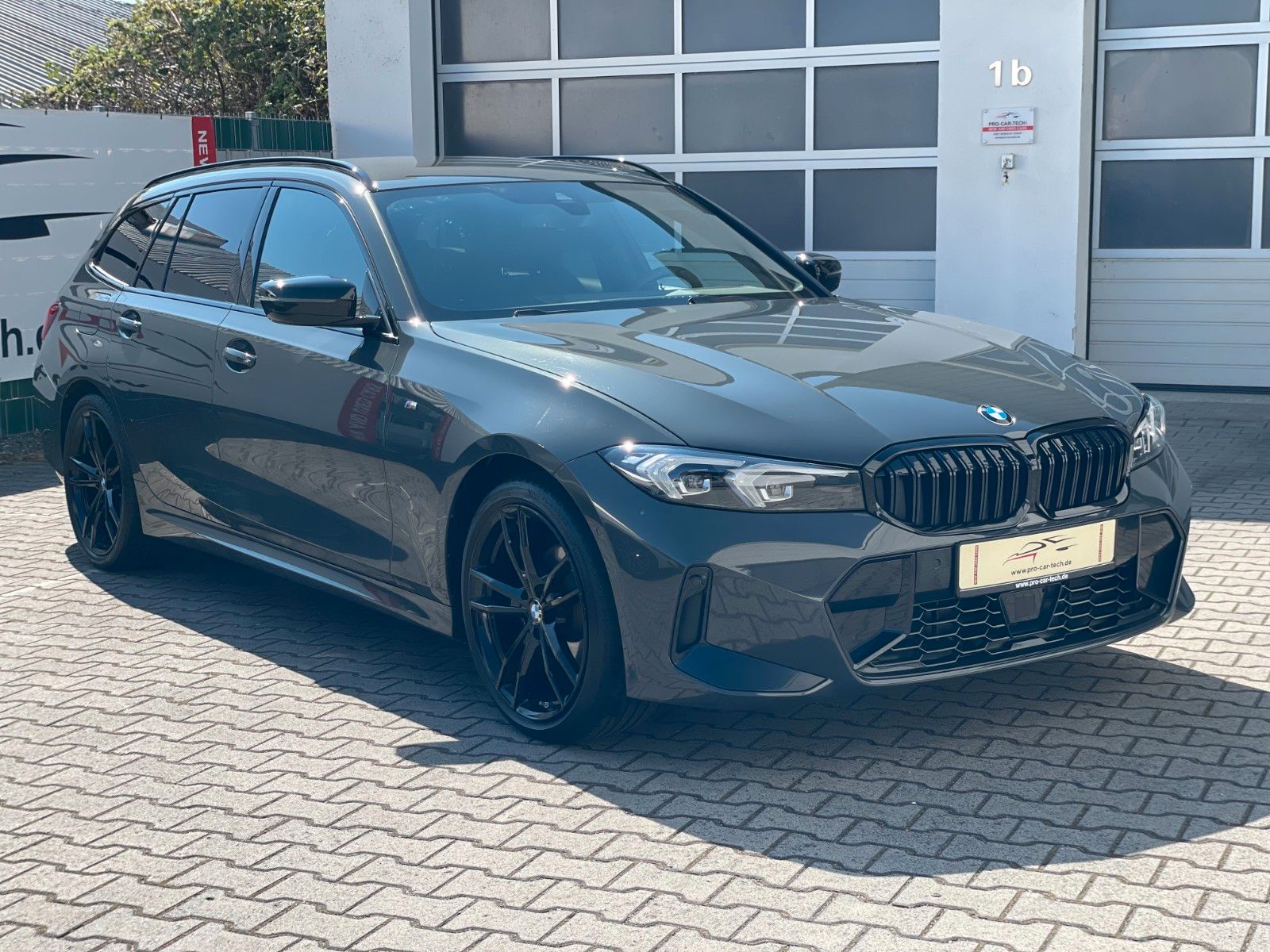 BMW 320d xDrive M-Sport - Samsaru's Car Outlet