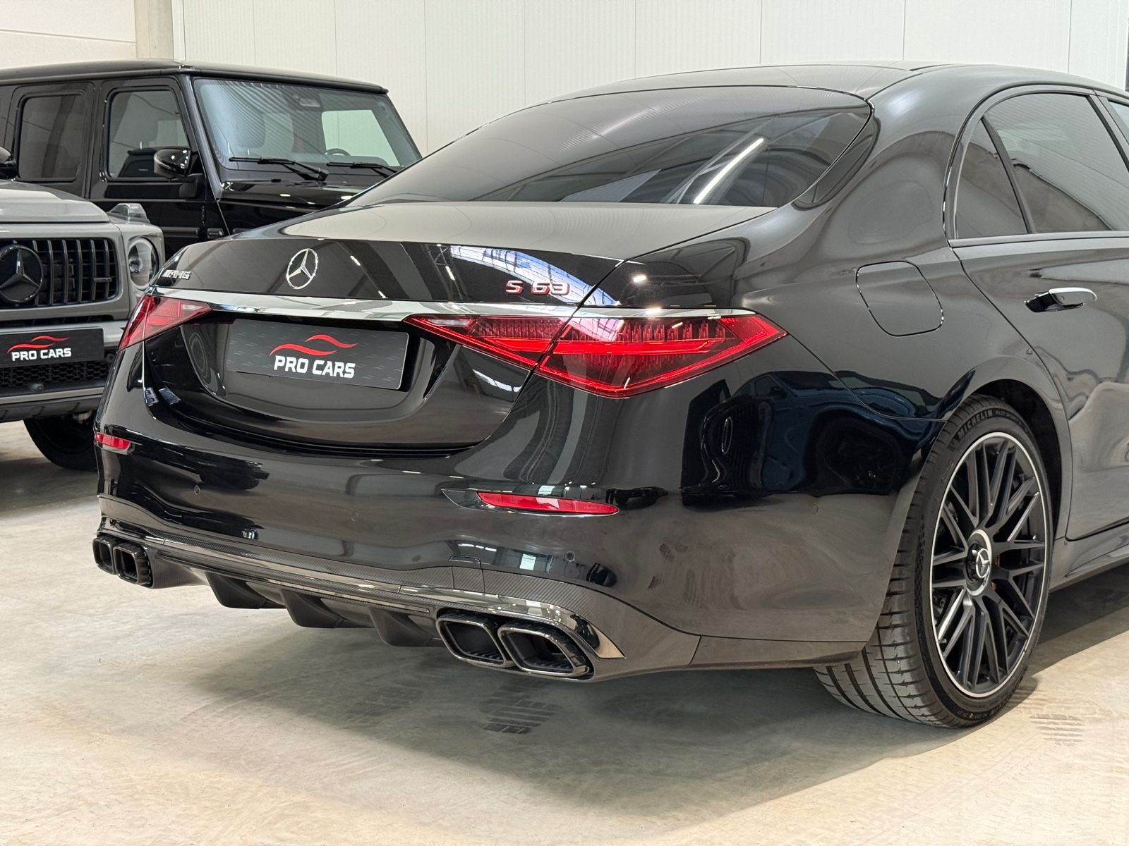 Mercedes-Benz S 63 AMG e 4Matic+ - Samsaru's Car Outlet