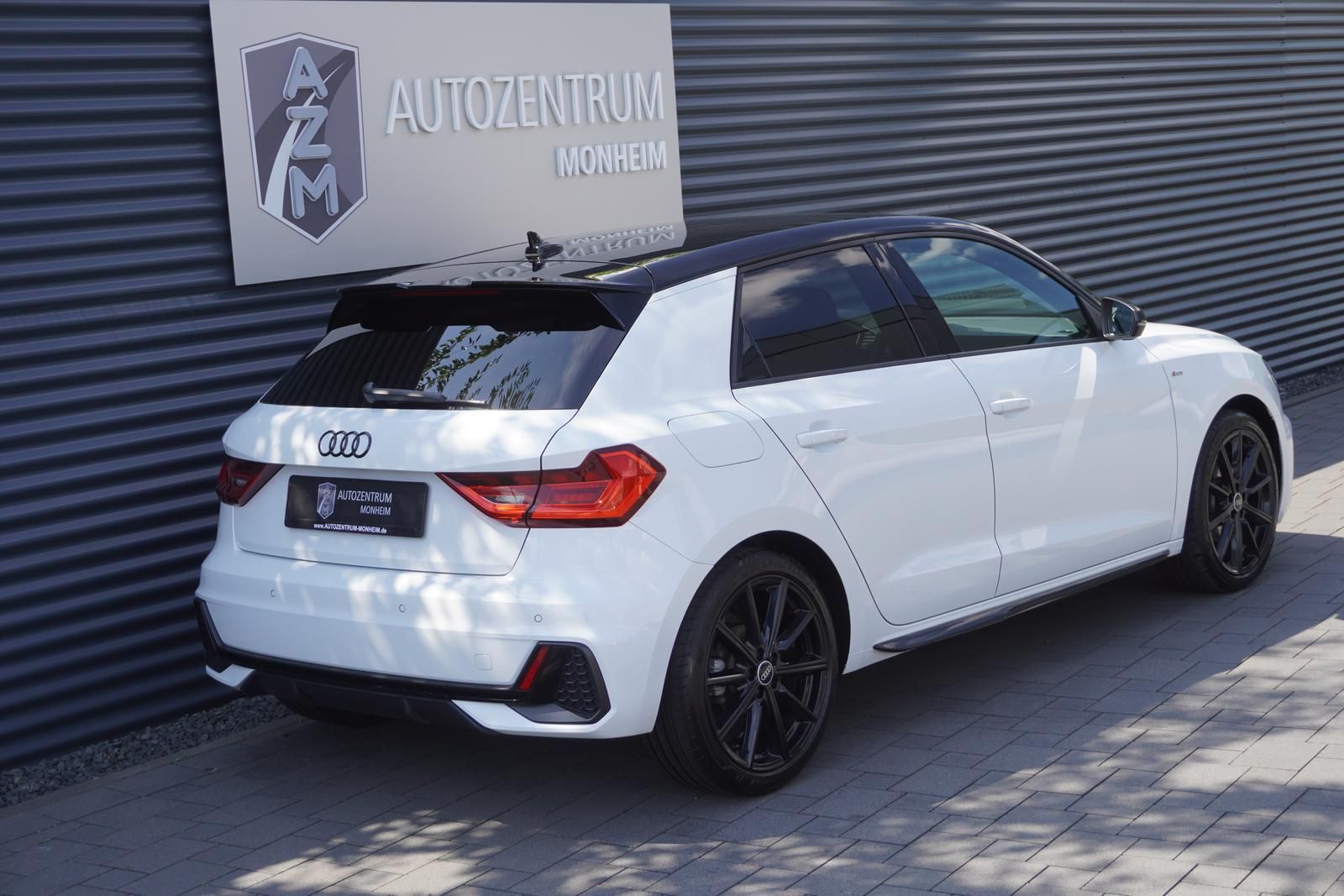 Audi A1 35 TFSI SPORTBACK S-LINE SPORTPAKET - Samsaru's Car Outlet