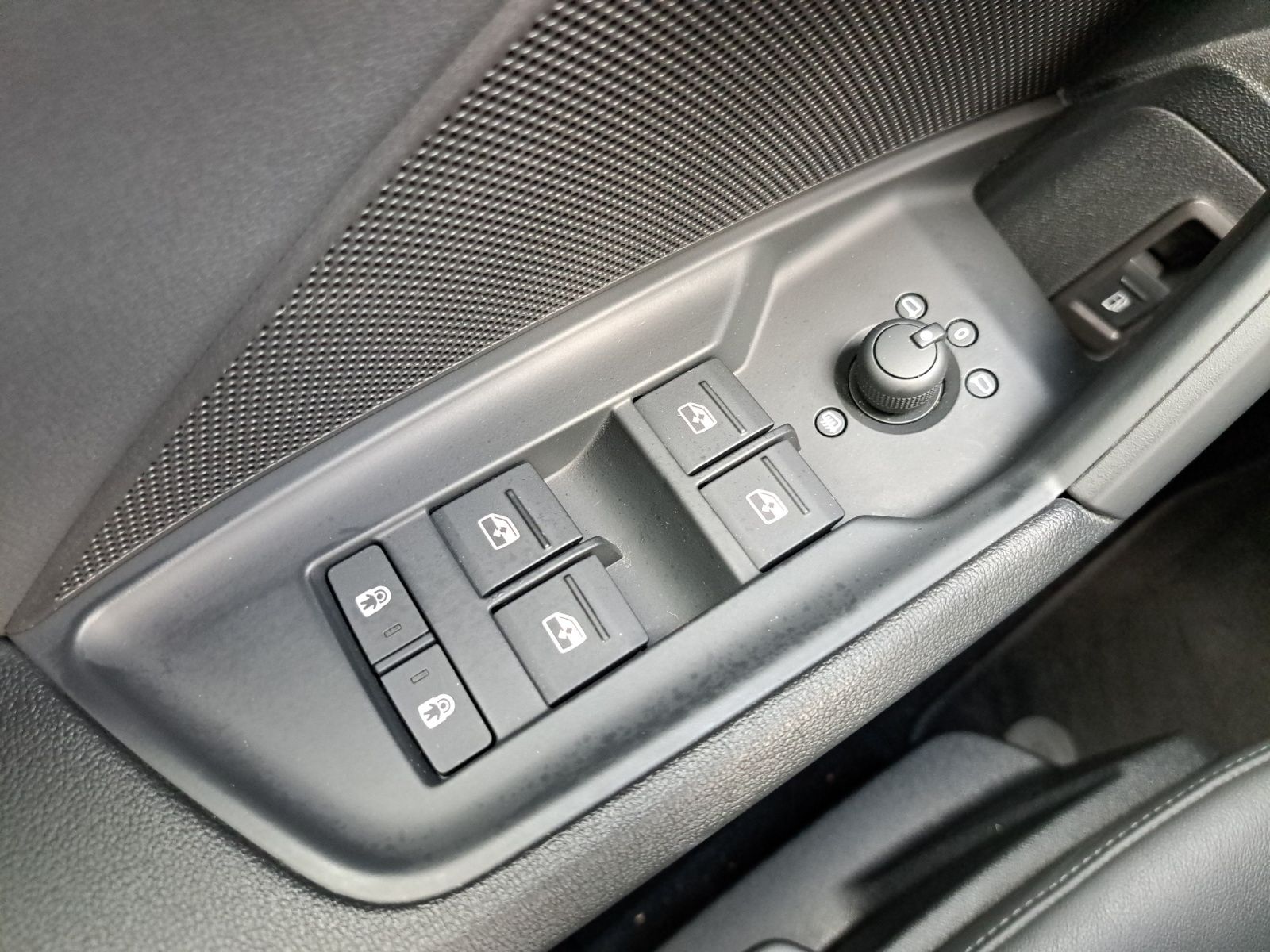 Audi A3 Sportback advanced 40 TFSIe S tronic NAV APP