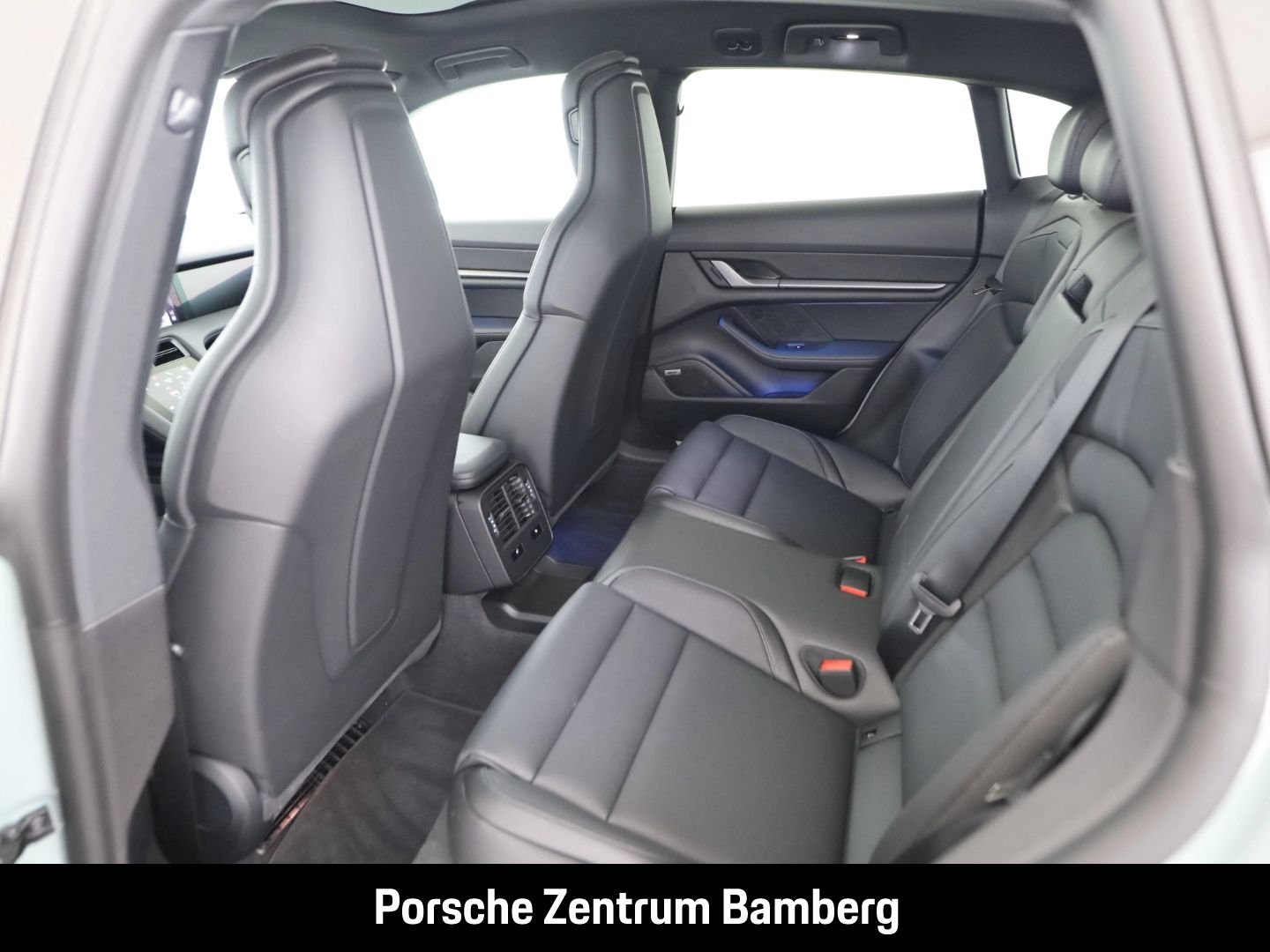 Porsche Taycan 4 Cross Turismo/ HD-Matrix/ BOSE/ HUD uvm