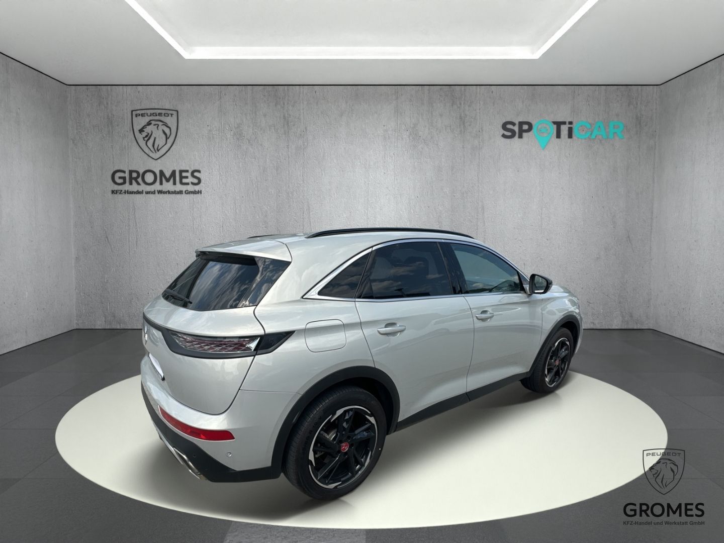DS Automobiles DS7 300 4x4 Hybrid Performance Line E-Tense Nigh