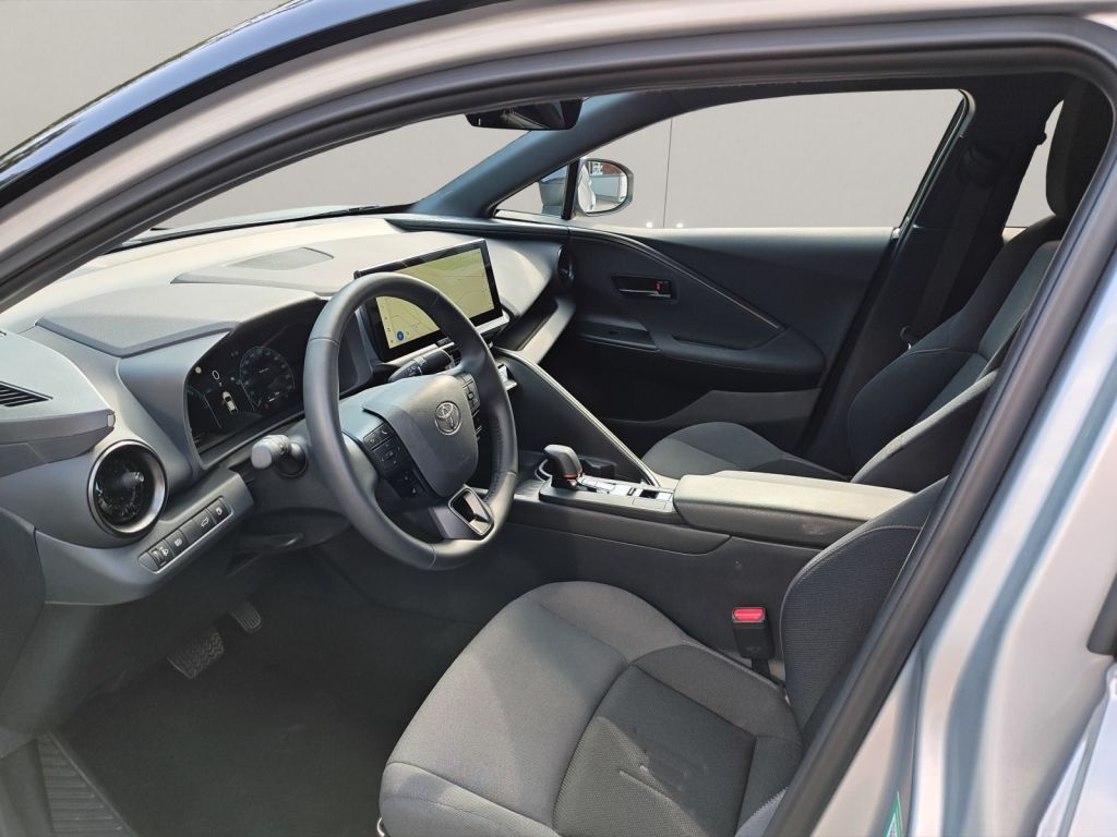 Toyota C-HR 1.8 Hybrid Team Deutschland 15 J. Garantie