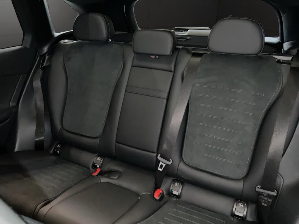 Mercedes-Benz GLC 300 de 4M AMG NIGHT PANO DISTRONIC AHK 360°