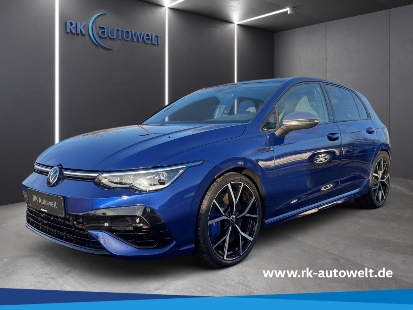 Volkswagen Golf VIII R 2.0 TSI 4Motion - Samsaru's Car Outlet