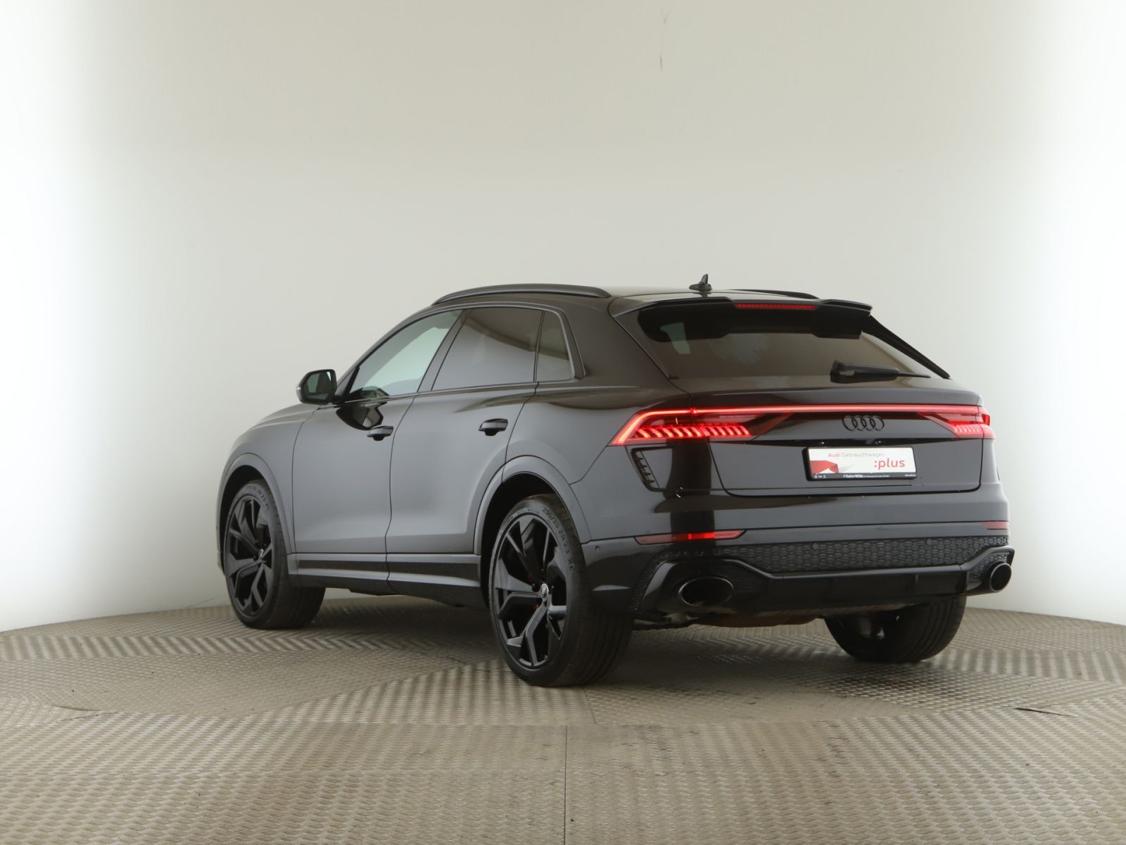 Audi RS Q8 4.0 TFSI quattro *Pano*Matrix*RFK*B&O*LUFT