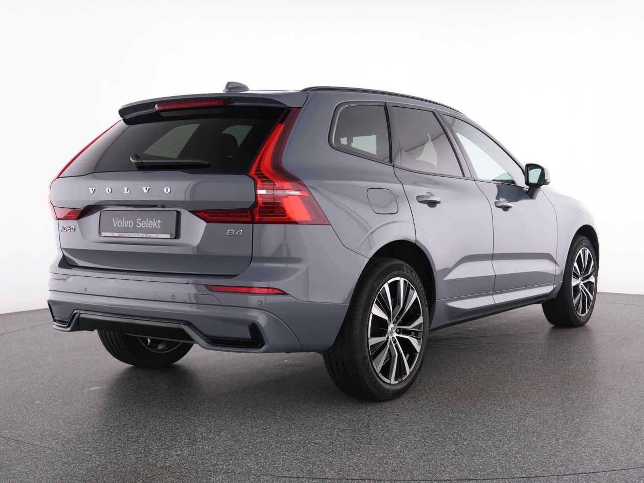 Volvo XC60 B4 Plus Dark+FAP+LM20+MET+WINERPAK+MEMORY+