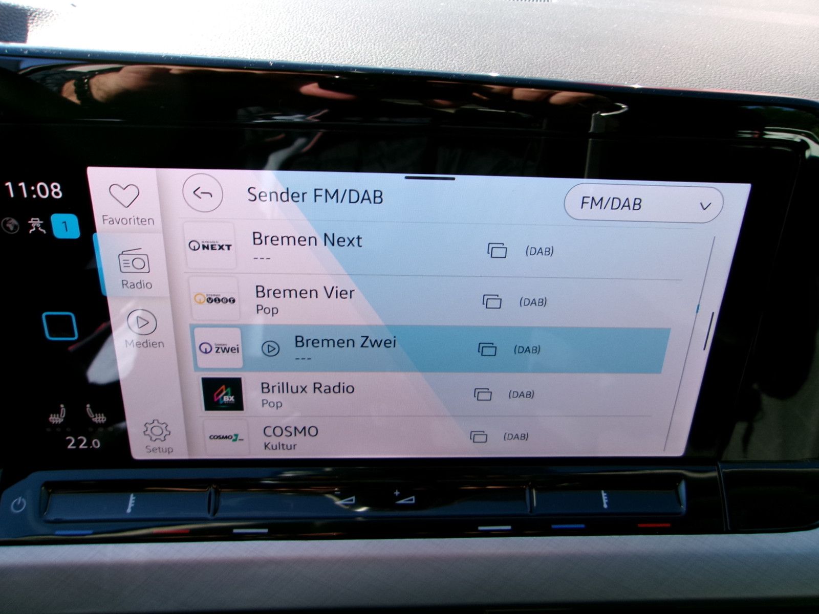 Volkswagen Golf VIII Variant Life 1.5 eTSI - Samsaru's Car Outlet