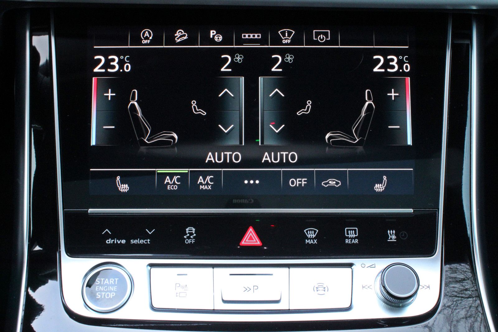 Audi Q7 50TDI S LINE BLACK PANO HUD STHZ AHK MATRIX