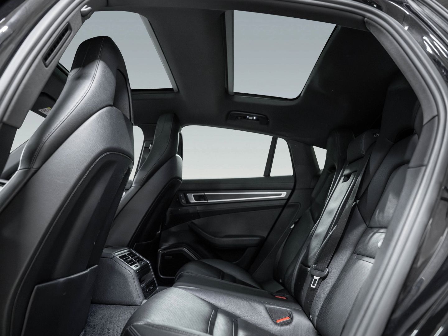 Porsche Panamera 4 E-Hybrid Platinum Edition HeadUp