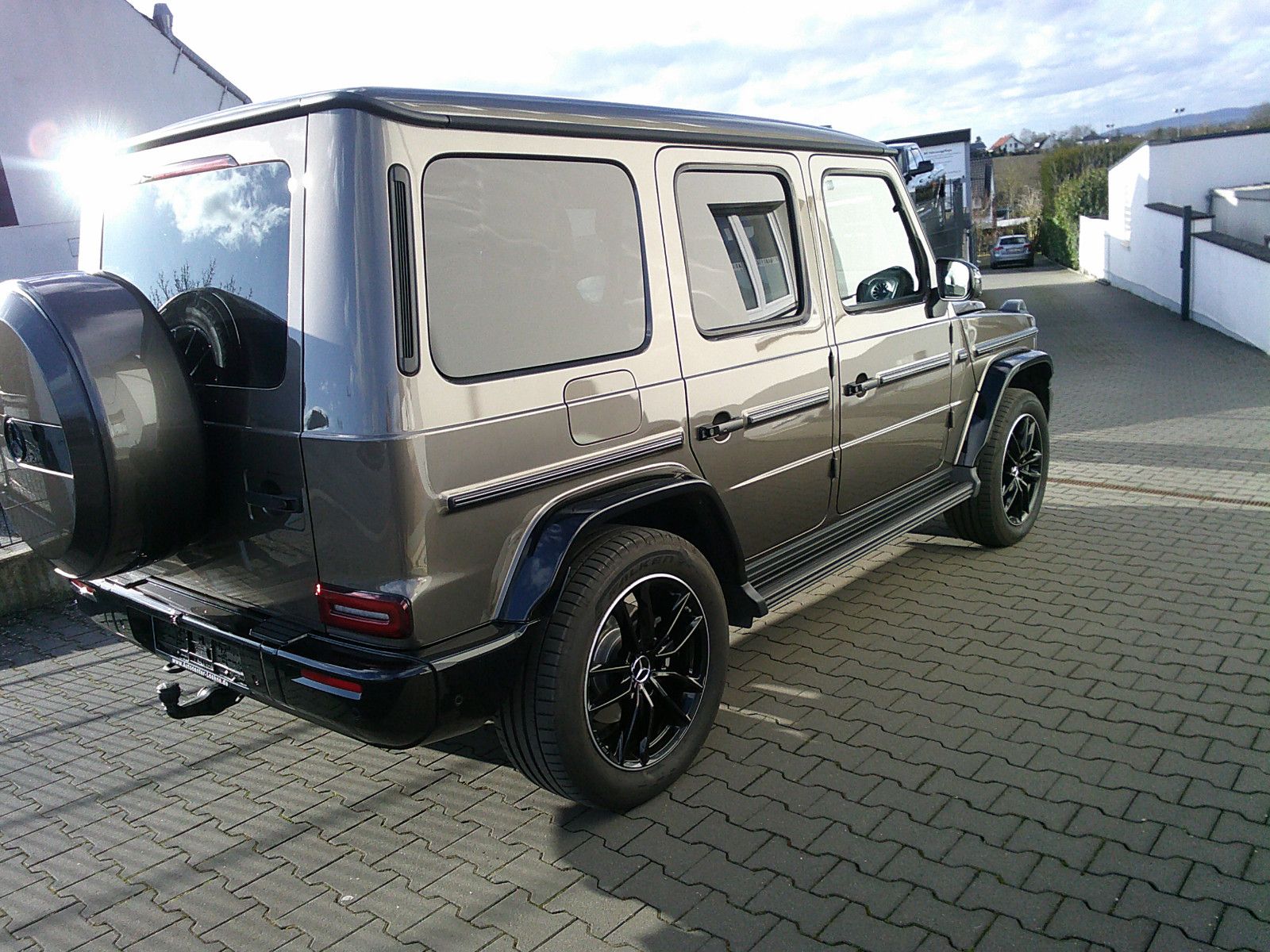 Mercedes-Benz G 450 d AMG-Line - Samsaru's Car Outlet