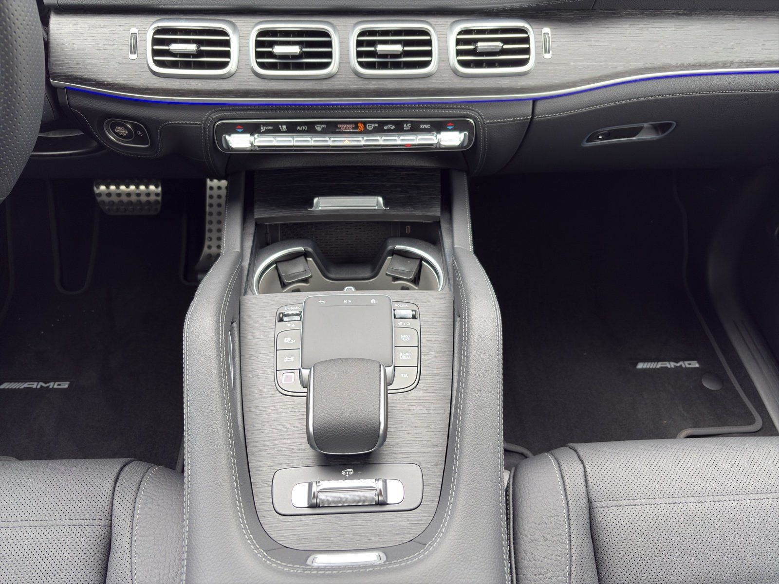 Mercedes-Benz GLE 450 d AMG Distro AHK Burm Keyless Pano 360°