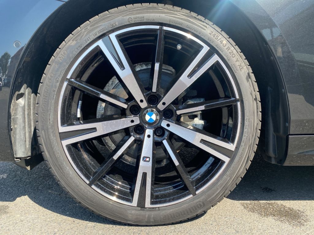 BMW 520 i Touring M Sport AHK/Standheizung/HarmanKar
