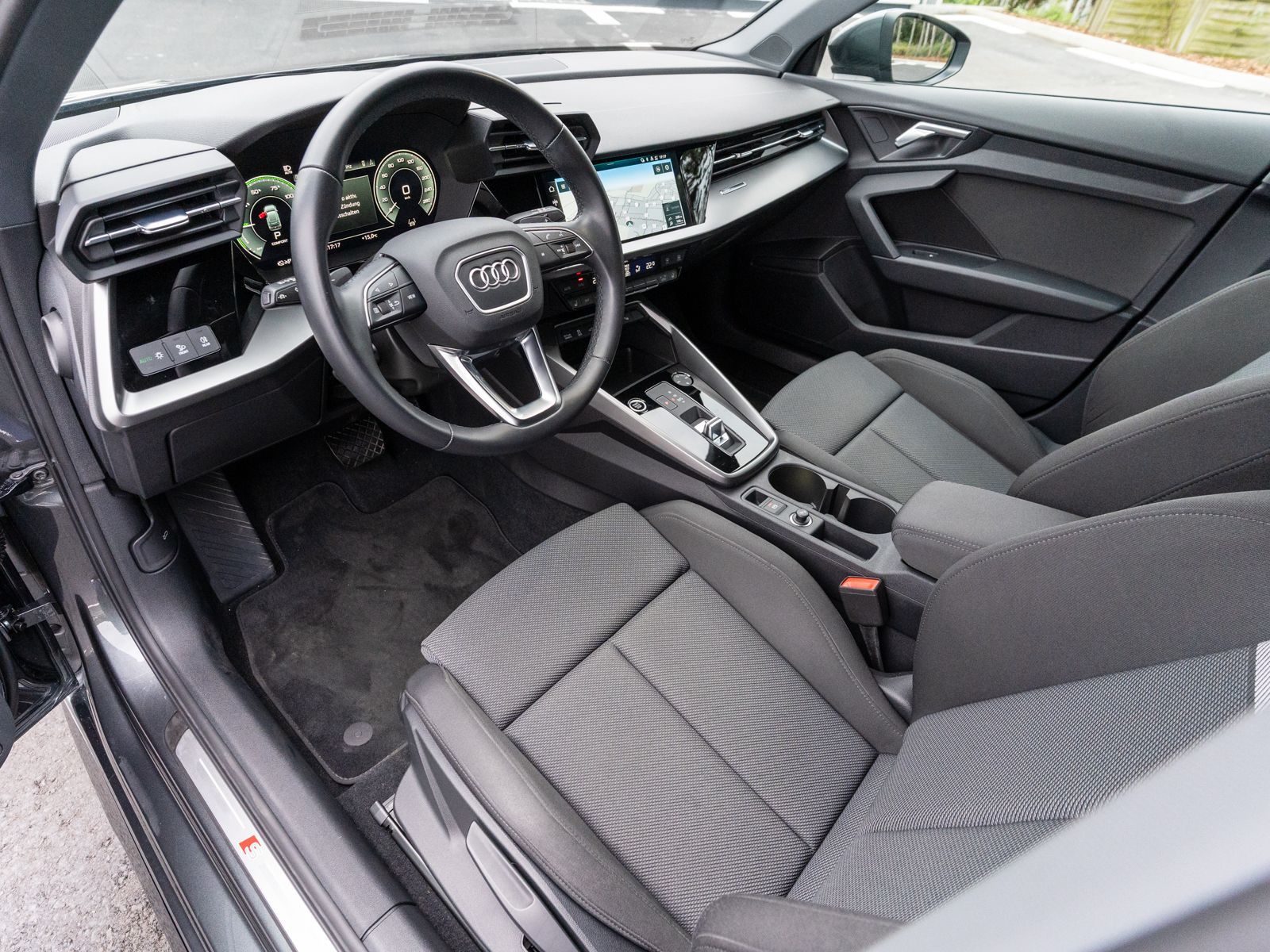 Audi A3 Sportback S line 45TFSI e NAVI LED ACC RFK VC