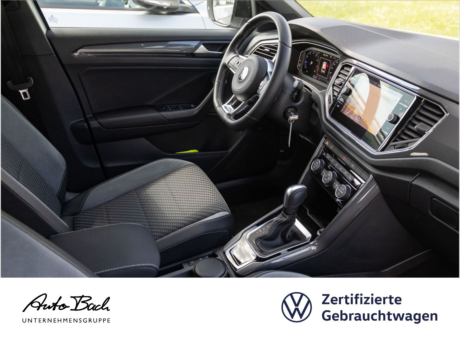 Volkswagen T-Roc 1.5 TSI Sport DSG - Samsaru's Car Outlet