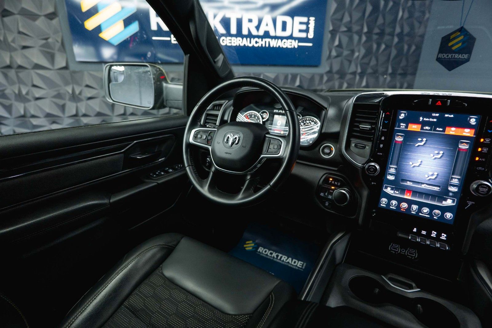 Dodge RAM 5.7 V8 HEMI 4x4 LARAMIE OFFROAD TRX Styling