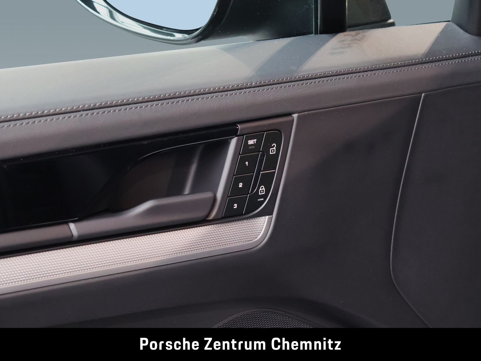 Porsche Cayenne E-Hybrid Sportabgas;Sitzbelüft.;Head-Up;