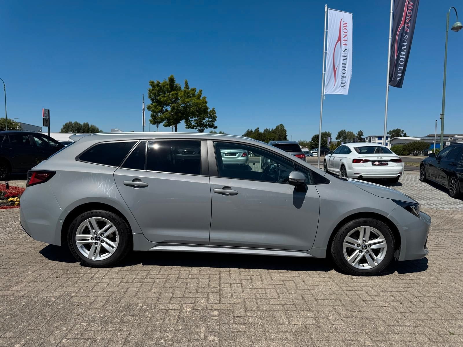 Toyota Corolla Touring Sports Hybrid Edition - Samsaru's Car Outlet