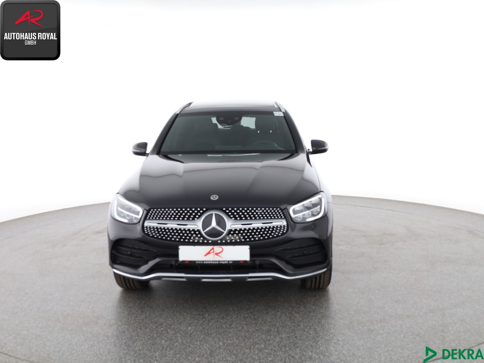 Mercedes-Benz GLC 300 e 3x AMG - Samsaru's Car Outlet