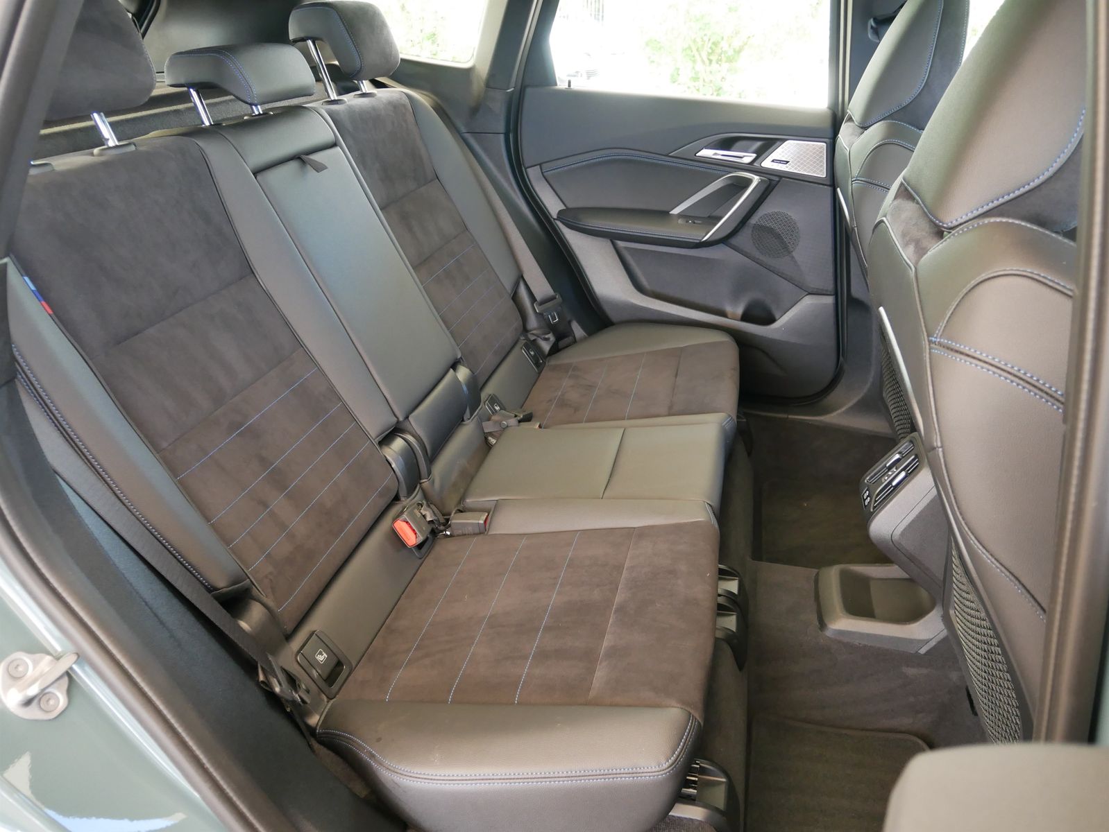 BMW X1 xDrive23d M SPORT - Samsaru's Car Outlet