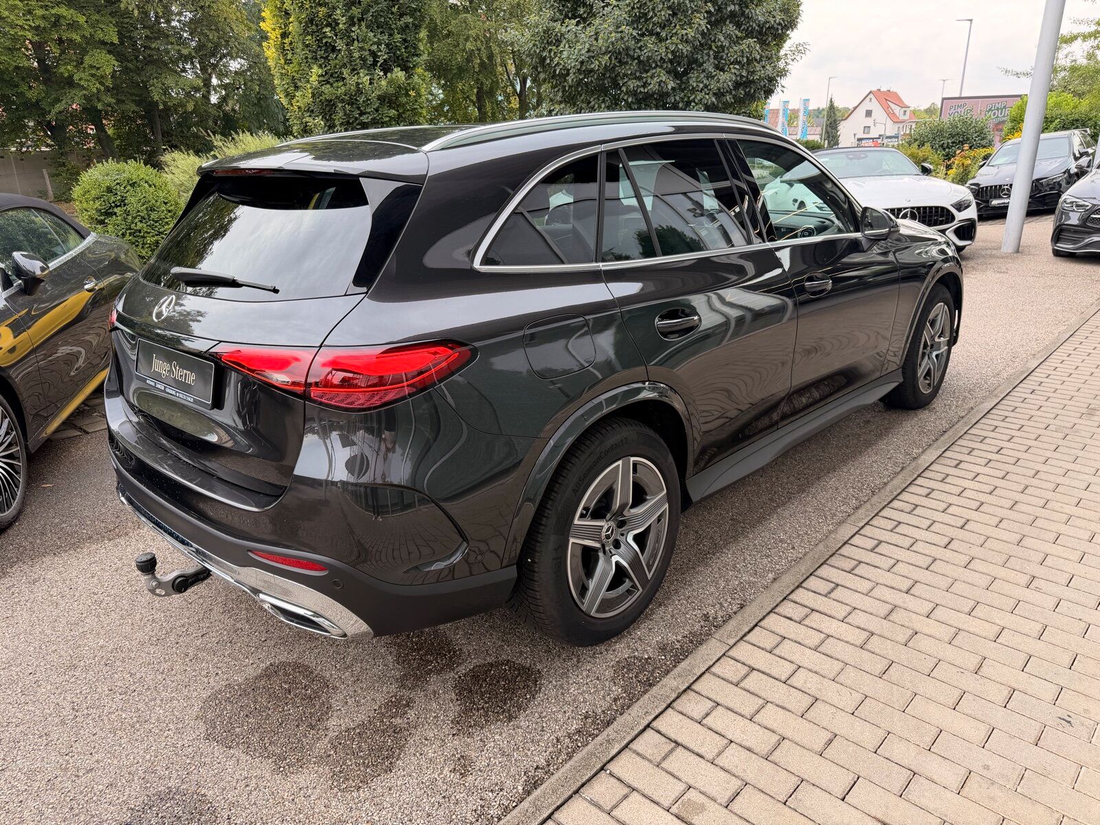 Mercedes-Benz GLC 300 d 4M AMG*AHK*DISTRONIC*MEMORY*LED*CAM