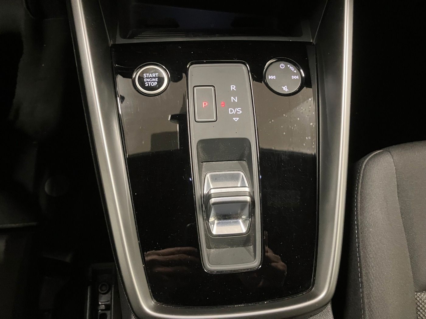 Audi A3 Sportback 35 TFSI Advanced S tronic LED*Navi*