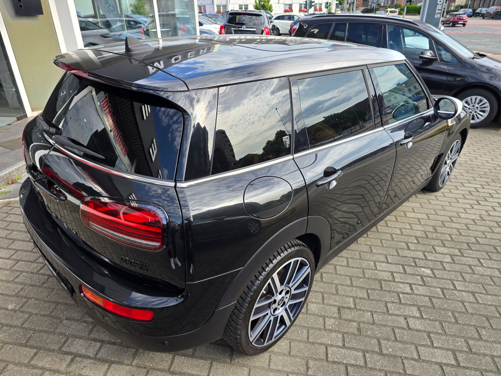 MINI COOPER Clubman MINI Yours - Samsaru's Car Outlet