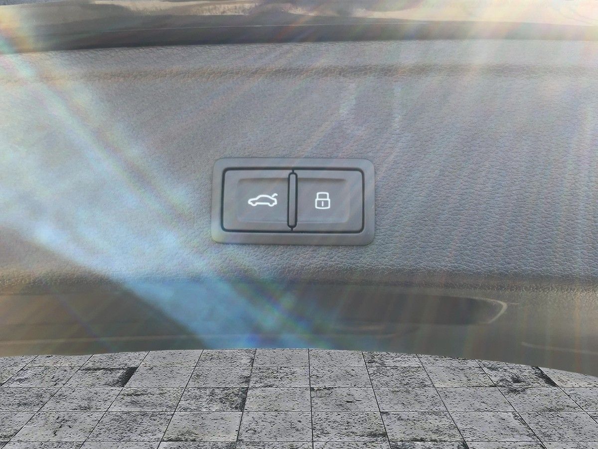 Audi A4 Avant 40 TDI S-TR ADVANCED - Samsaru's Car Outlet