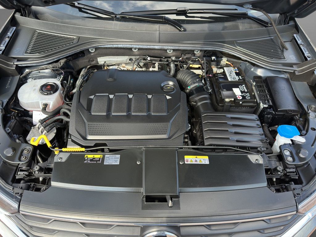Volkswagen T-Roc 2.0 TDI Style - Samsaru's Car Outlet
