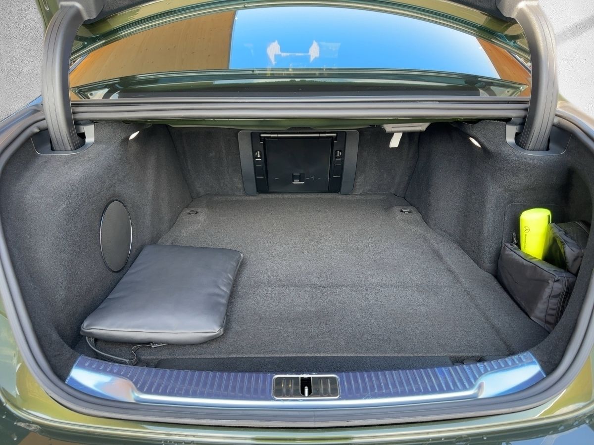 Mercedes-Benz AMG S 63 E Perf - Samsaru's Car Outlet