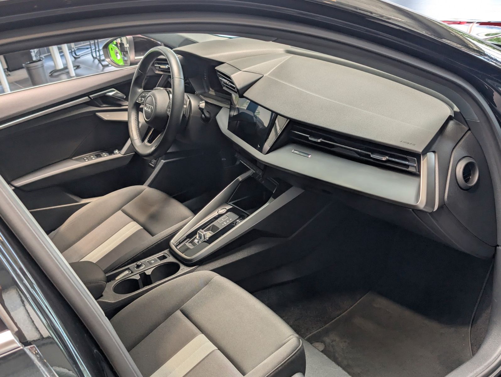 Audi A3 30 TFSI Sportback S tronic advanced PDC