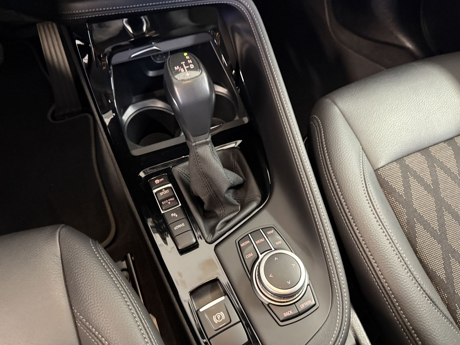 BMW X1 xDrive25e - Samsaru's Car Outlet
