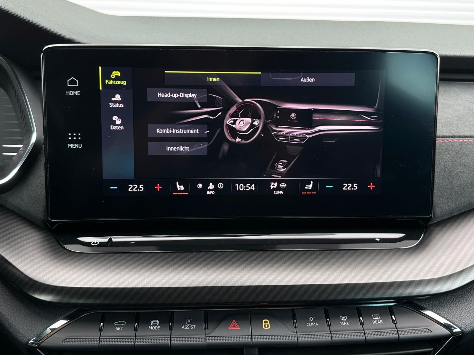 Skoda Octavia Combi RS 2.0TSi DSG - Samsaru's Car Outlet