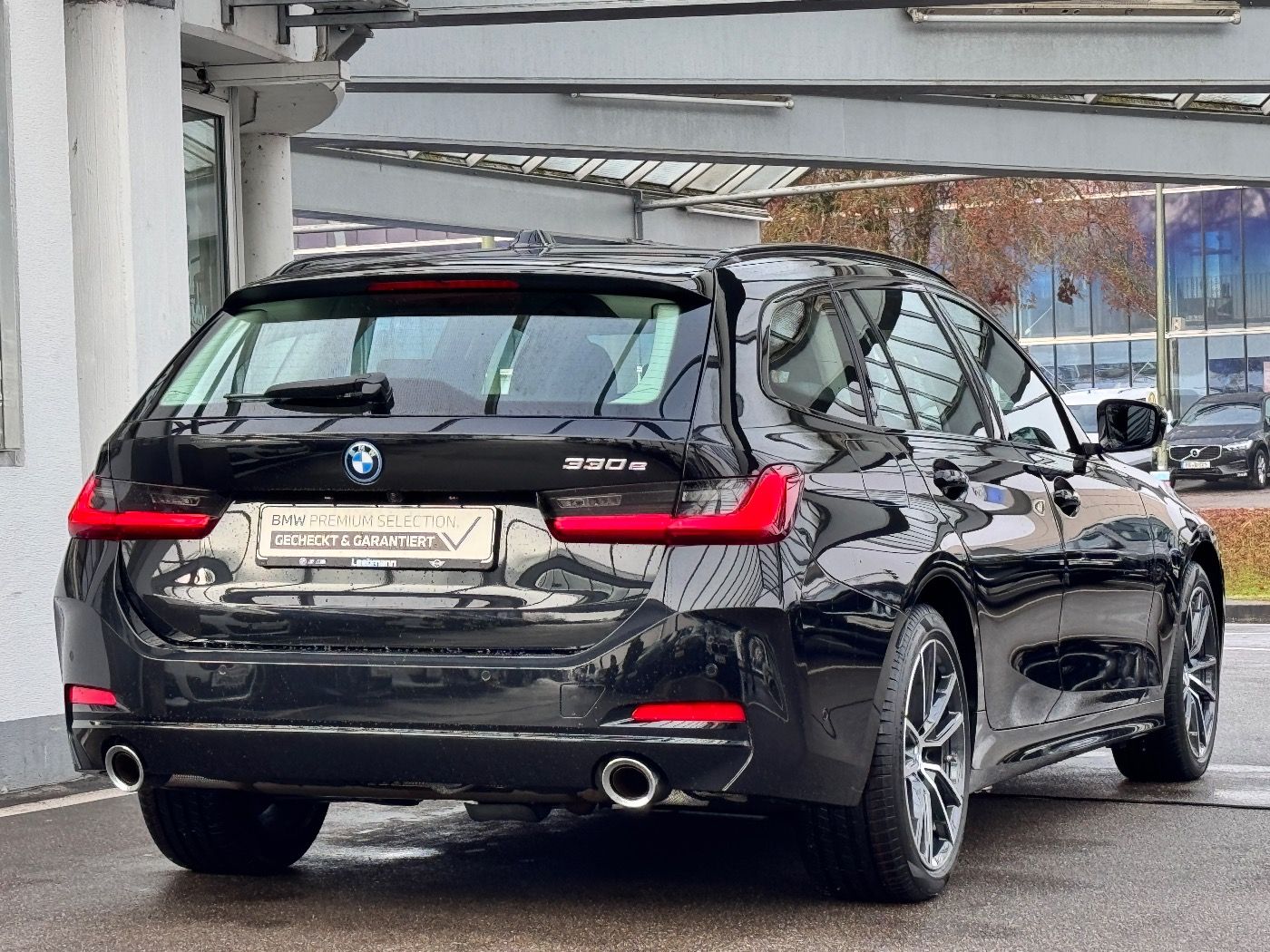 BMW 330e Touring AHK/InnoPaket GARANTIE bis 12/2029