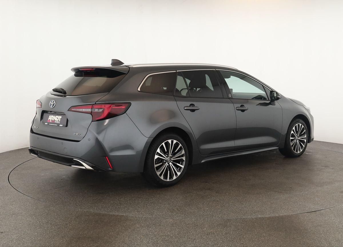 Toyota Corolla Touring Sports 2.0 CVT Team D Navi Kam