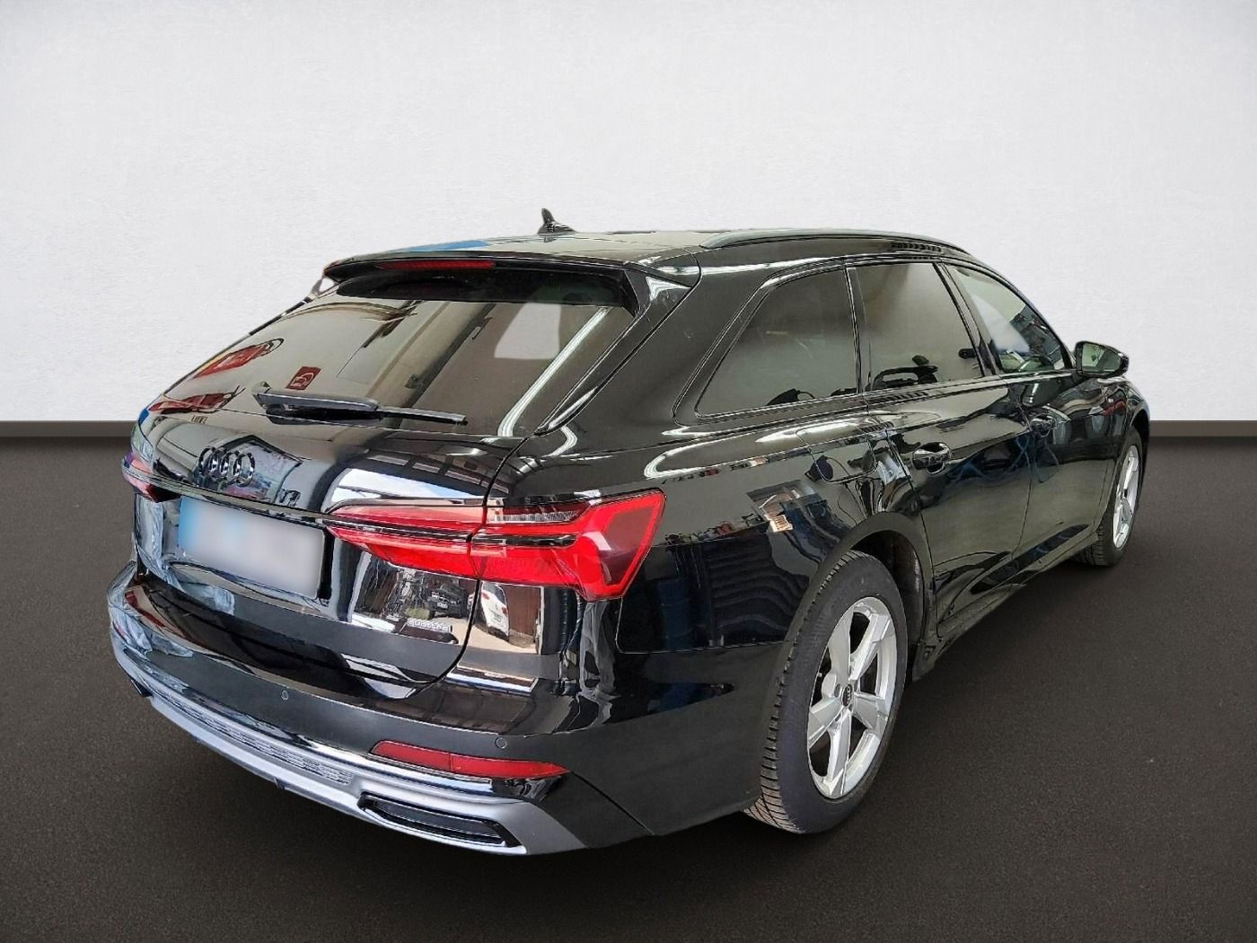 Audi A6 Avant 45 TDI quattro - Samsaru's Car Outlet