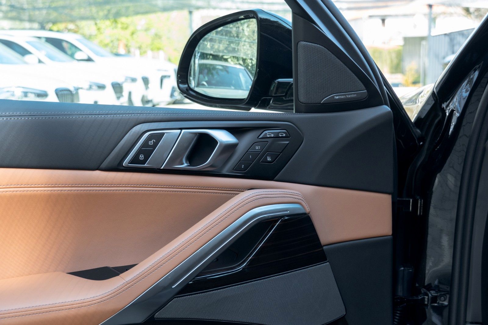 BMW X6 30d M SPORT - Samsaru's Car Outlet