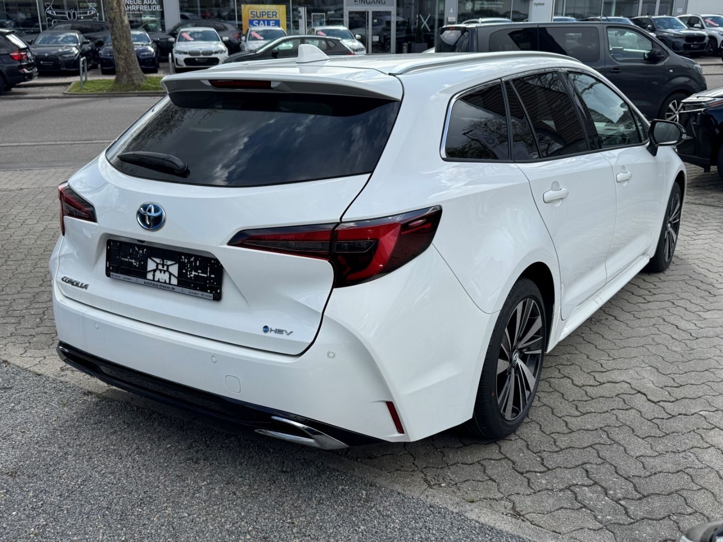 Toyota Corolla Touring Sports Hybrid Teamplayer / CarPl