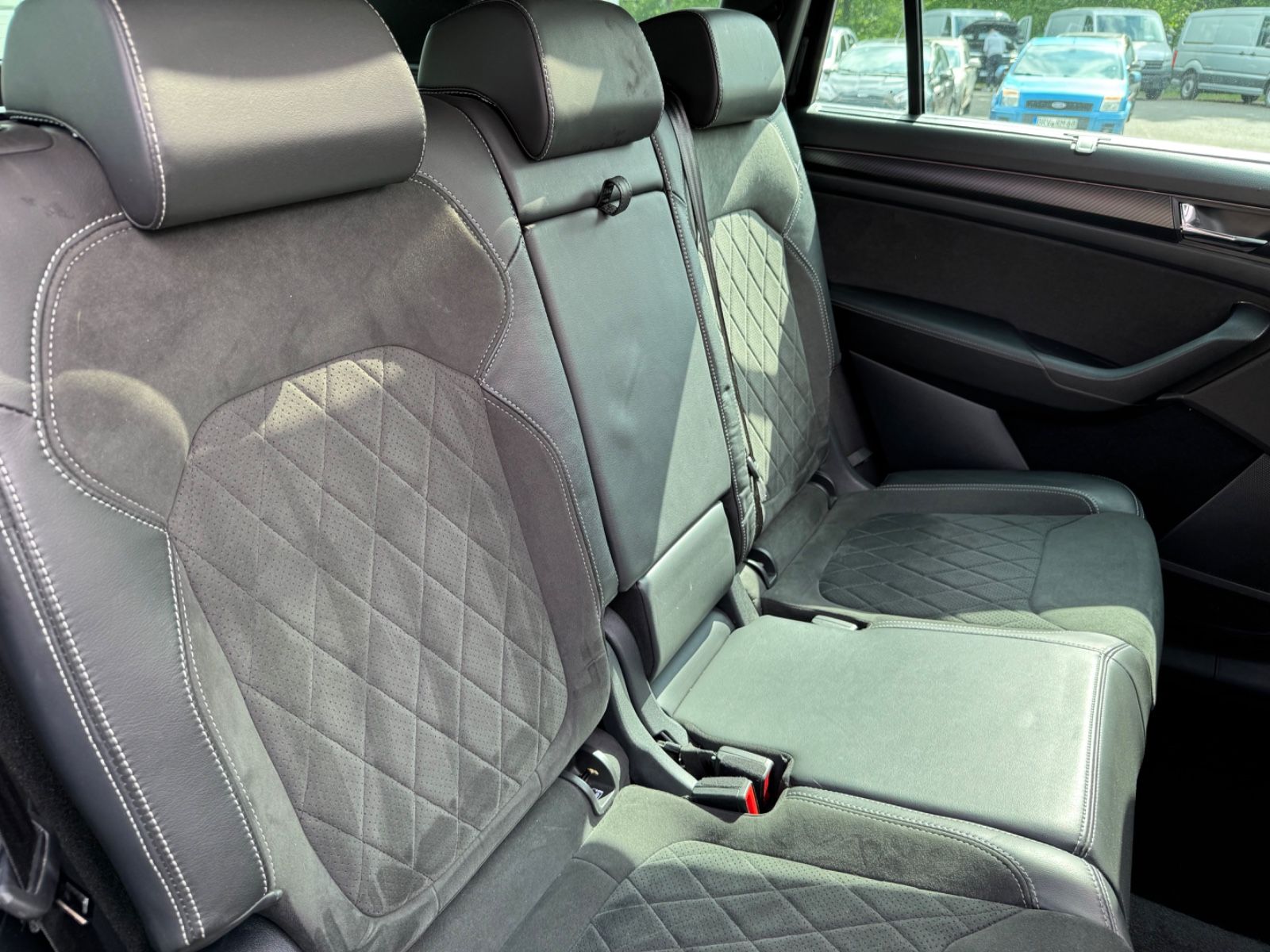 Skoda Kodiaq Sportline 4x4 - Samsaru's Car Outlet