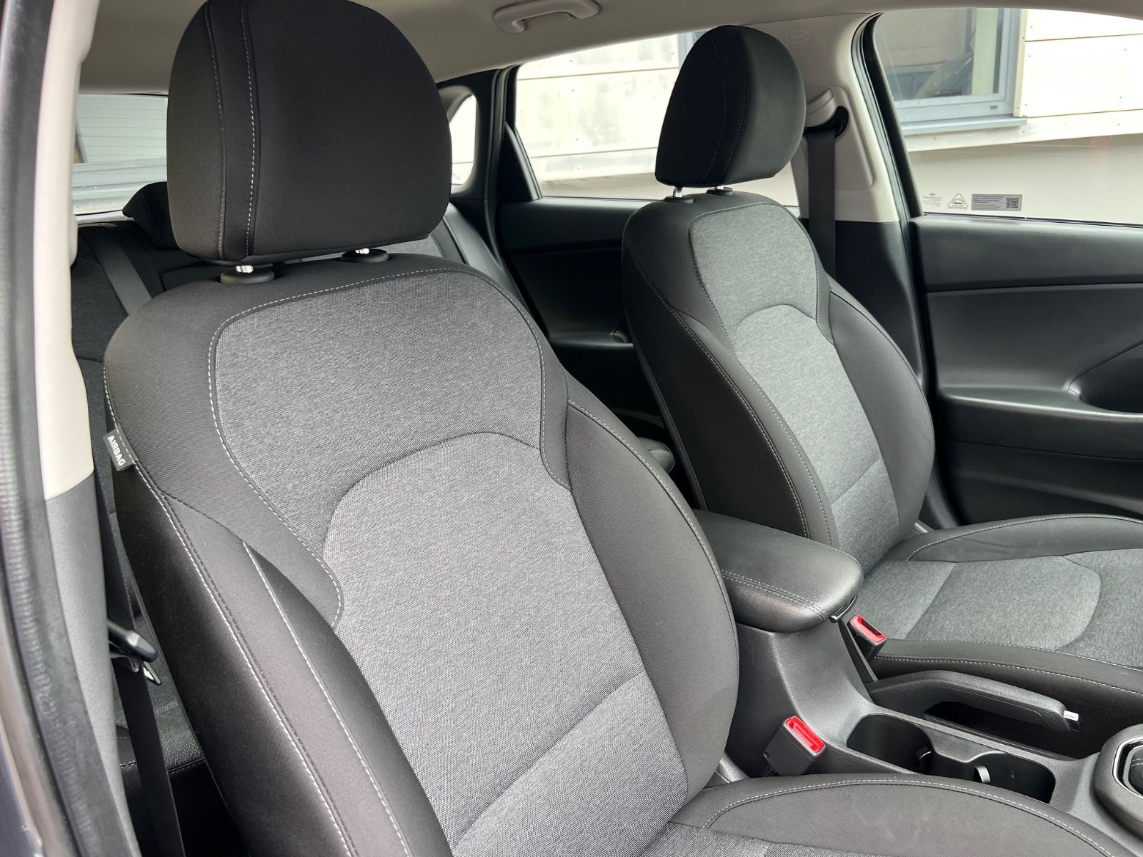 Hyundai i30 Trend Mild-Hybrid - Samsaru's Car Outlet