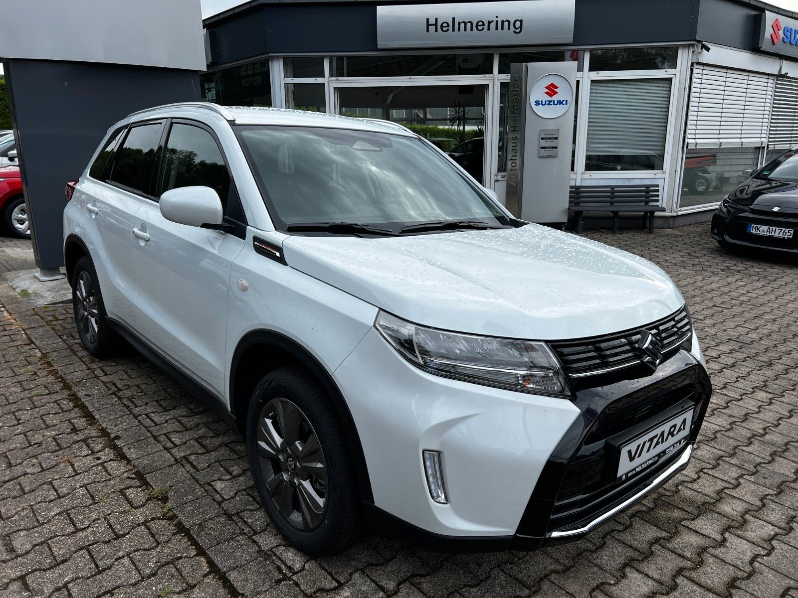 Suzuki Vitara 1.4 BOOSTERJET Hybrid Comfort Allgrip - Samsaru's Car Outlet