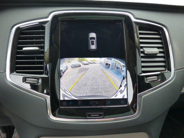 Volvo XC90 Ultra Dark T8 Recharge Plug-In Hybrid AWD - Samsaru's Car Outlet