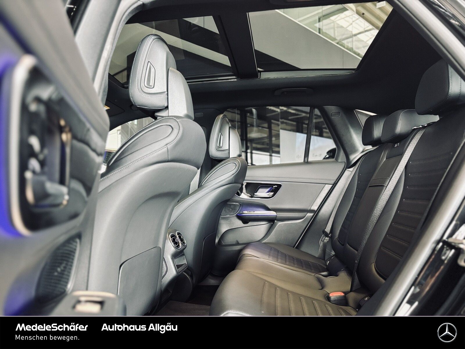 Mercedes-Benz GLC 300 e 4M AMG DigLight 360° AHK Pano Keyless