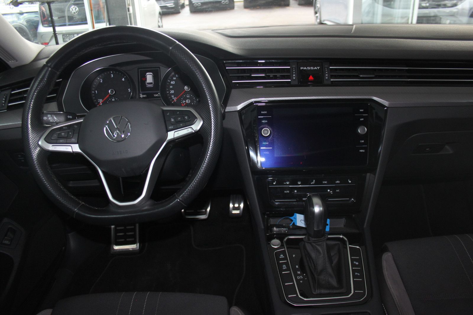 Volkswagen Passat Variant Alltrack/DSG/PANO/AHK/KAME/IQLED