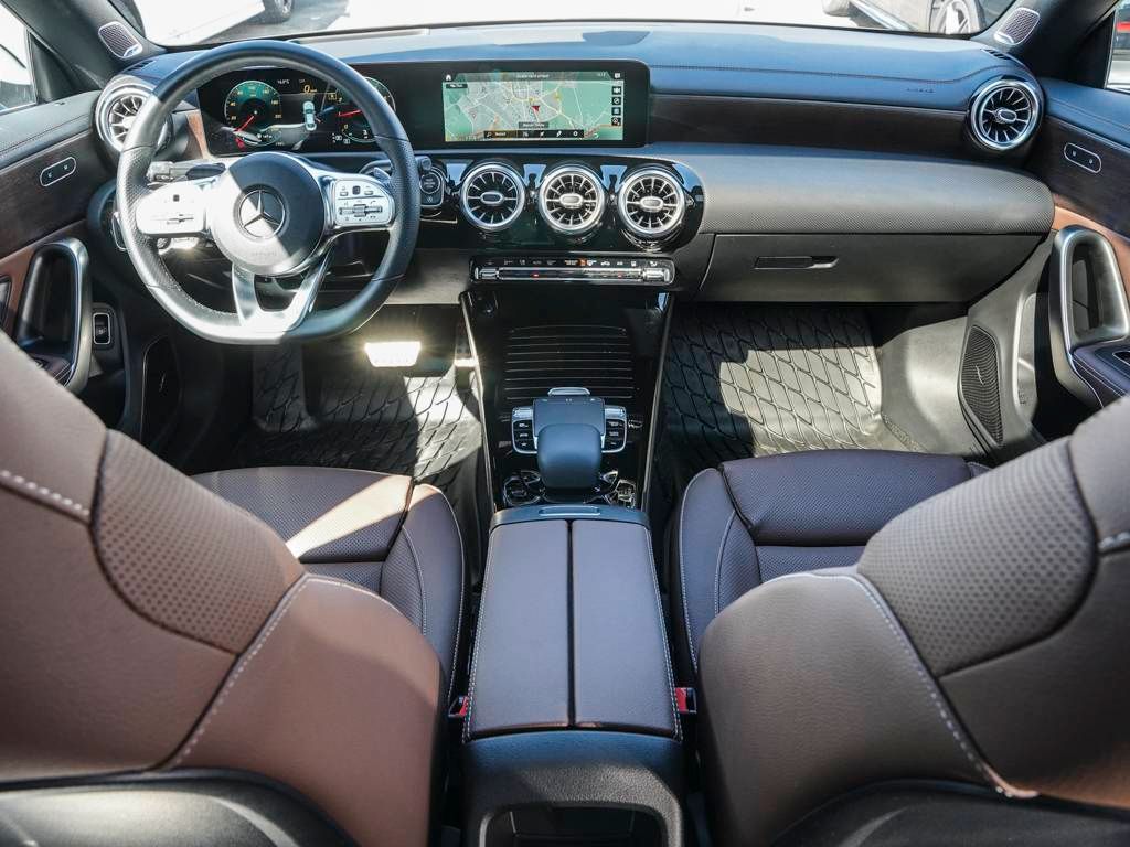 Mercedes-Benz CLA 250 4M COUPE AMG-LINE - Samsaru's Car Outlet