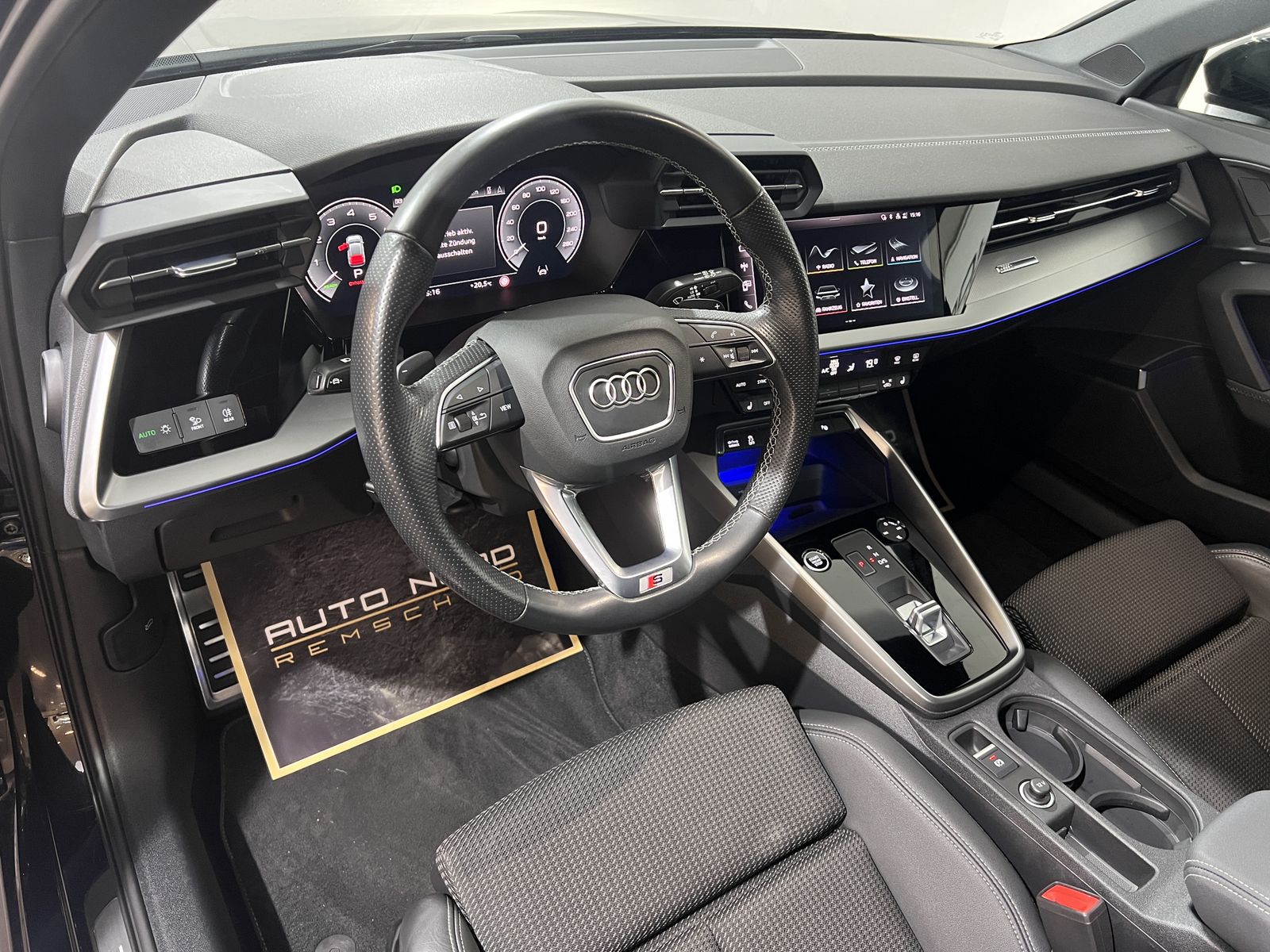 Audi A3 40 TFSIe S-line - Samsaru's Car Outlet