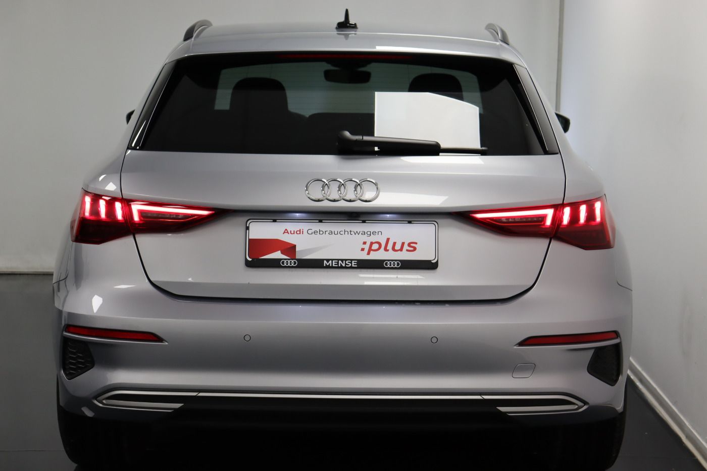 Audi A3 Sportback 30 TFSI advanced - Samsaru's Car Outlet